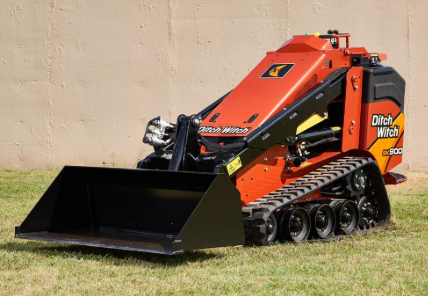 PORTEUR MULTI OUTILS SK900 DITCH WITCH